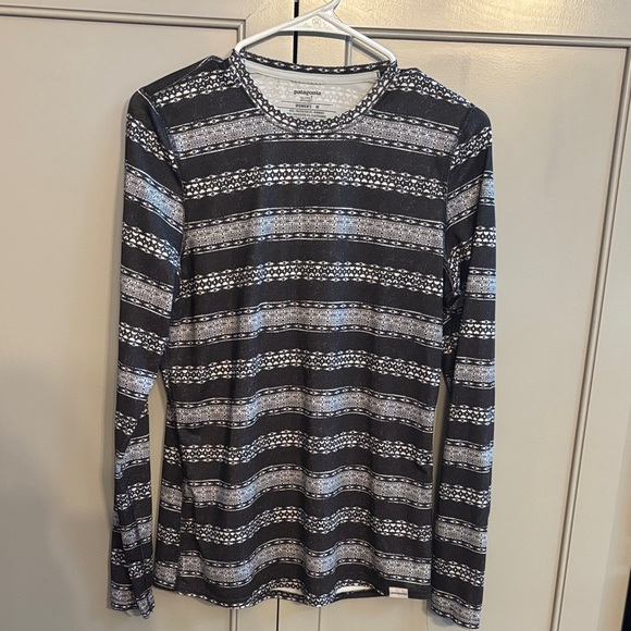 Patagonia Tops - Patagonia Capilene 1 Silk Weight Crew Neck T-Shirt Long Sleeve Women’s M